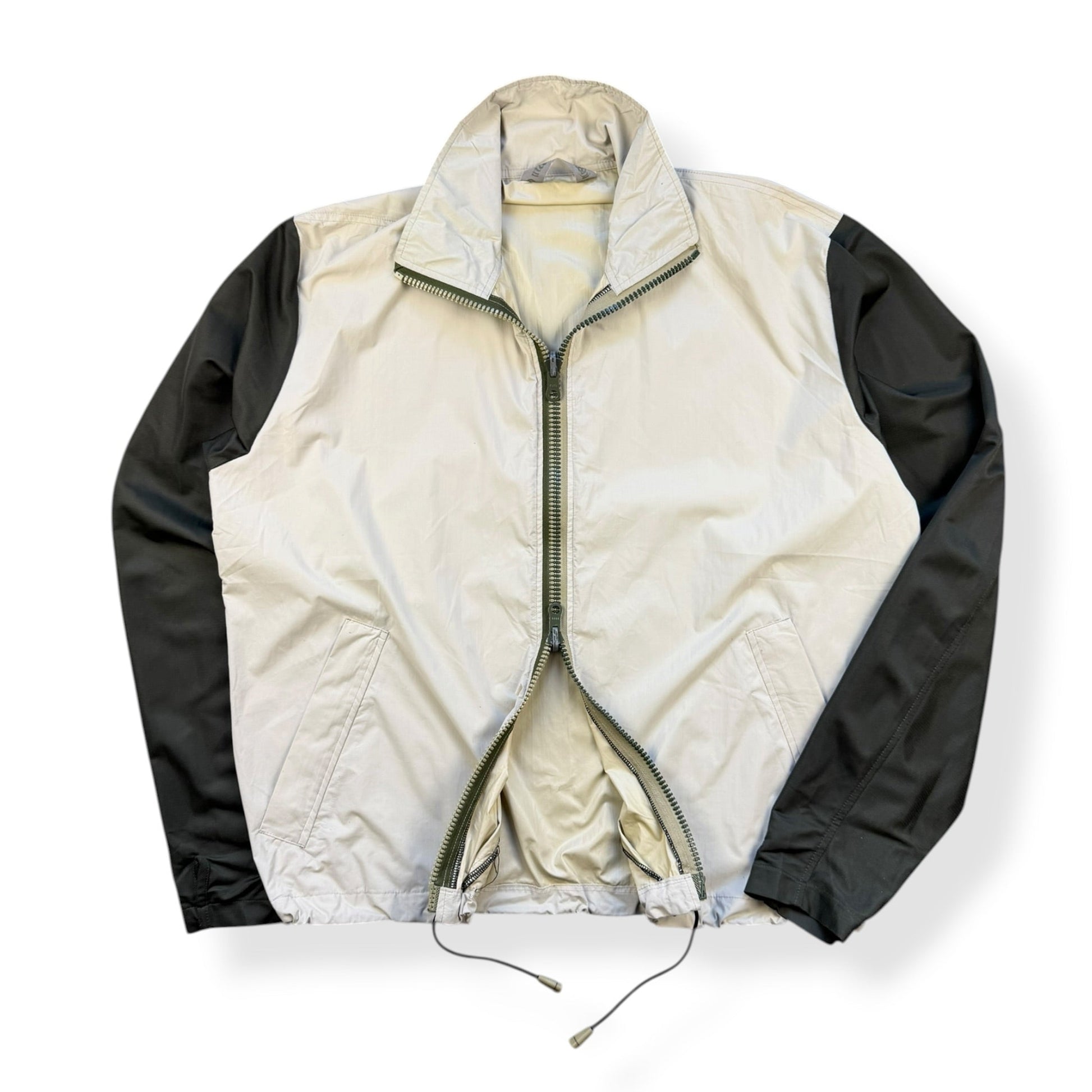https://cdn.shopify.com/s/files/1/0810/5177/9379/files/C8F6E4BB-C2EC-4DAB-99FC-28AB6384DFB1.jpg?v=1775739031