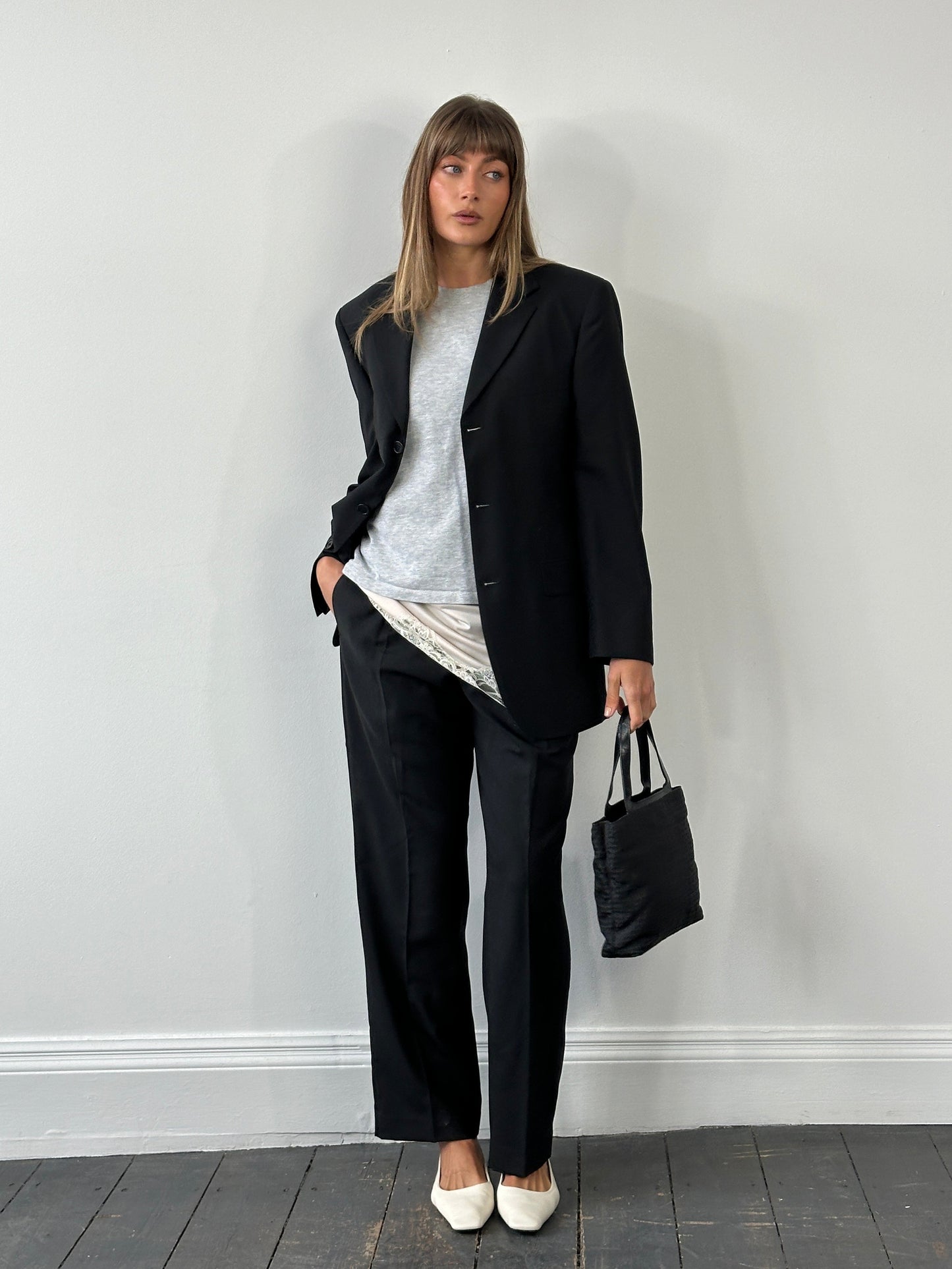 Yves Saint Laurent Pour Homme Pure Wool Single Breasted Suit - 38S/W30