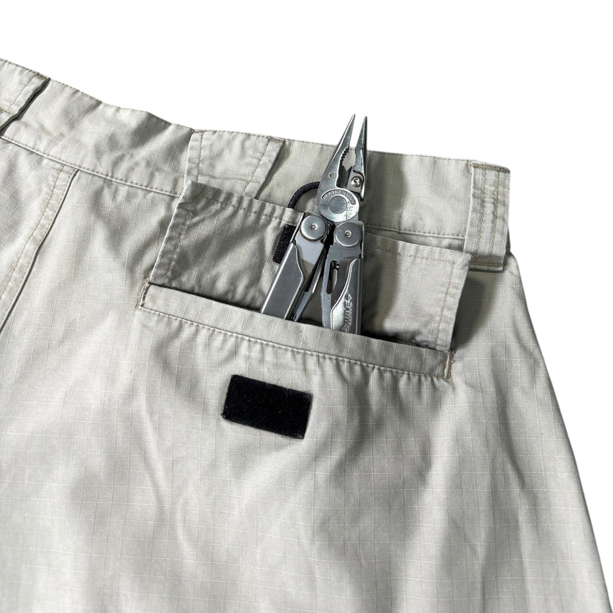 Nike ACG 2001 Cargo Shorts W34 | W34, Red