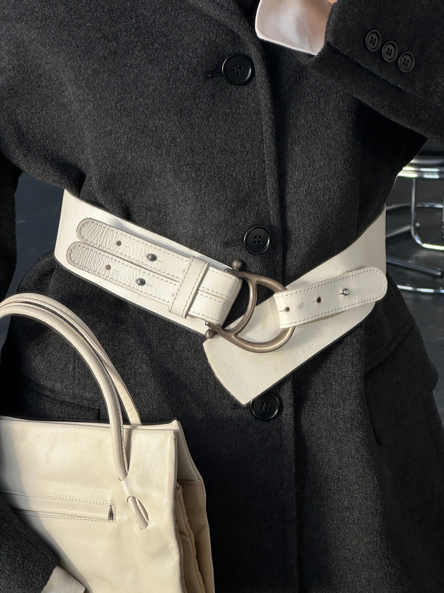 Italian Vintage 1990s Chrome Chunky Leather Belt - W32-34