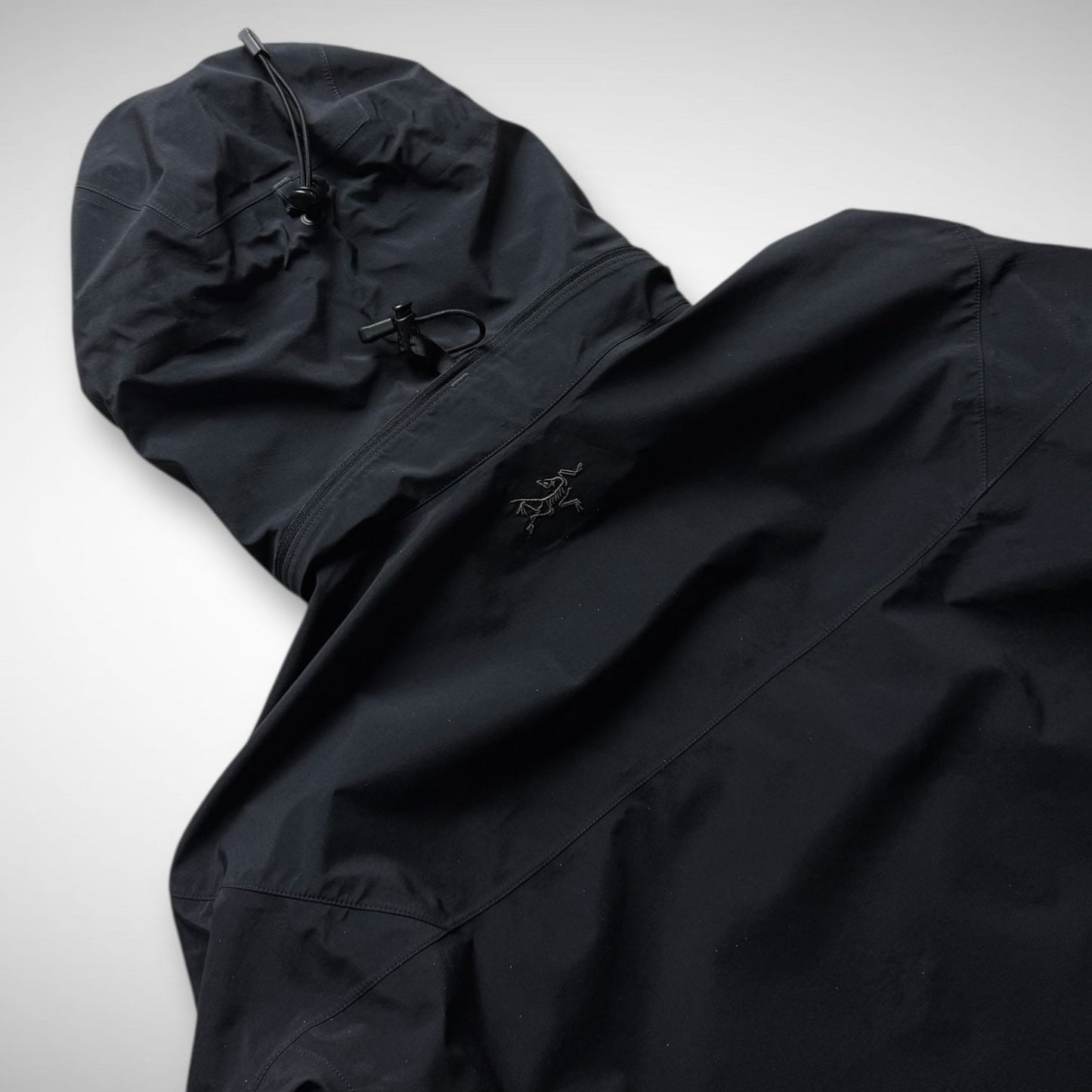 Arc’Teryx LEAF Alpha Gen 1 GTX (2011)