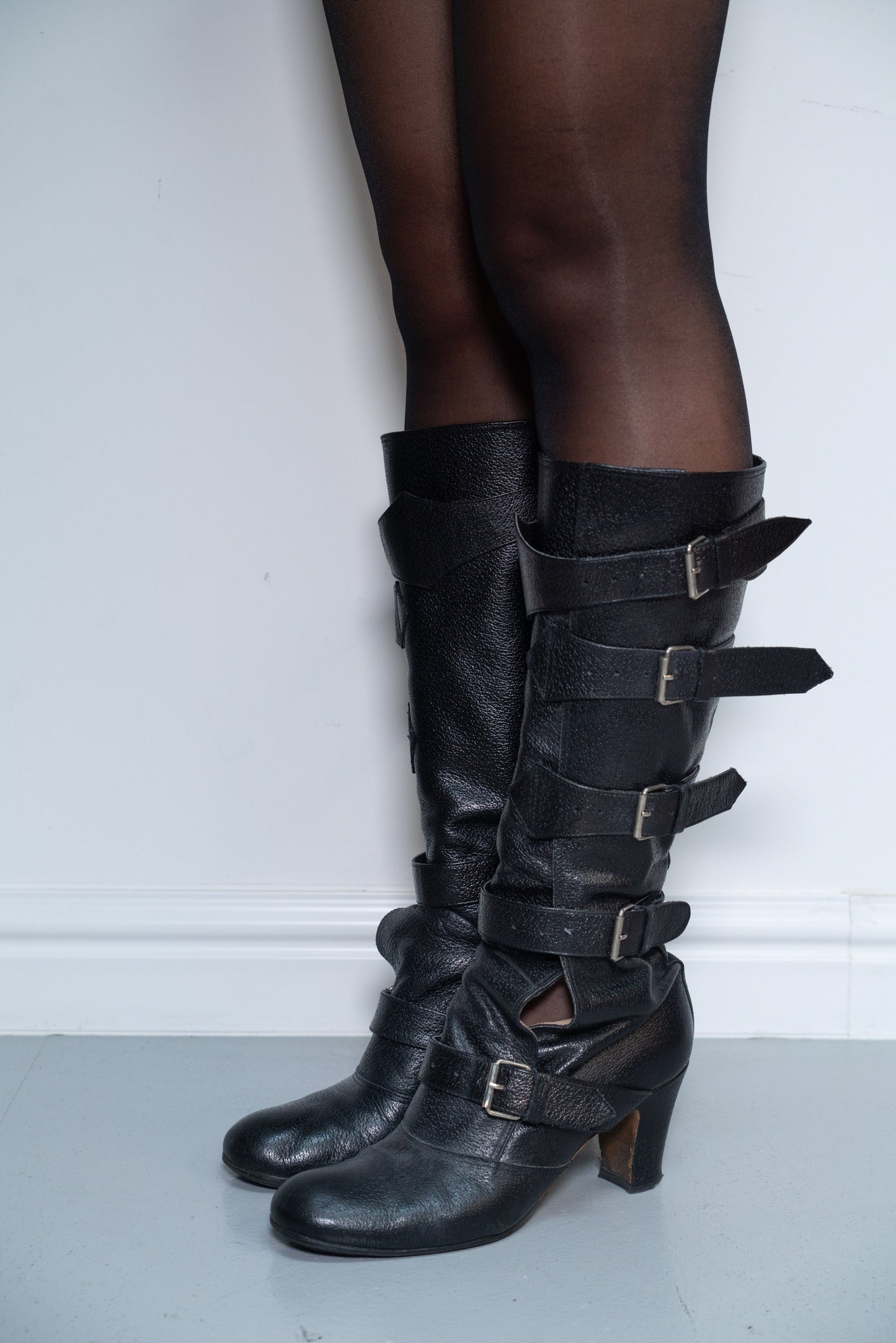 VIVIENNE WESTWOOD PIRATE BUCKLE BOOTS (EU 41) | DEFAULT TITLE, Black