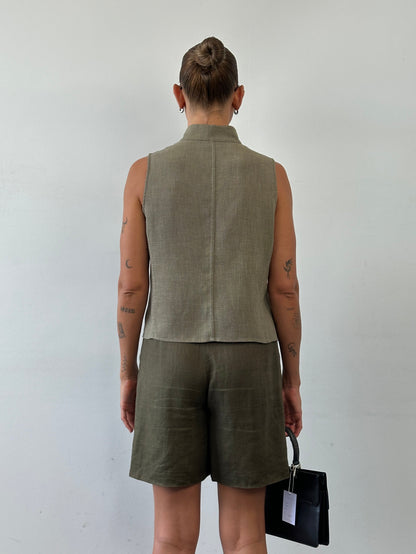 Vintage Pure Linen Relaxed Pleated Shorts - W26