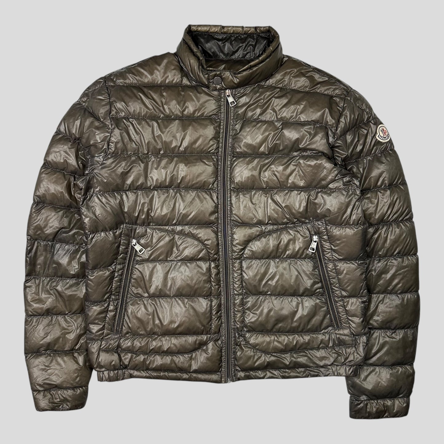 Moncler Acorus Short Down Puffer Jacket - 2 (M)