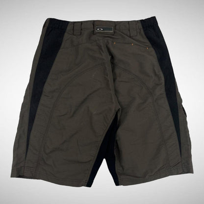 Oakley Skull Bermuda Shorts (90s) - Known Source