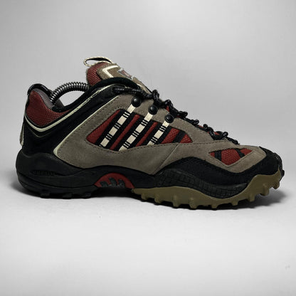 Adidas Response Traxion (2000)