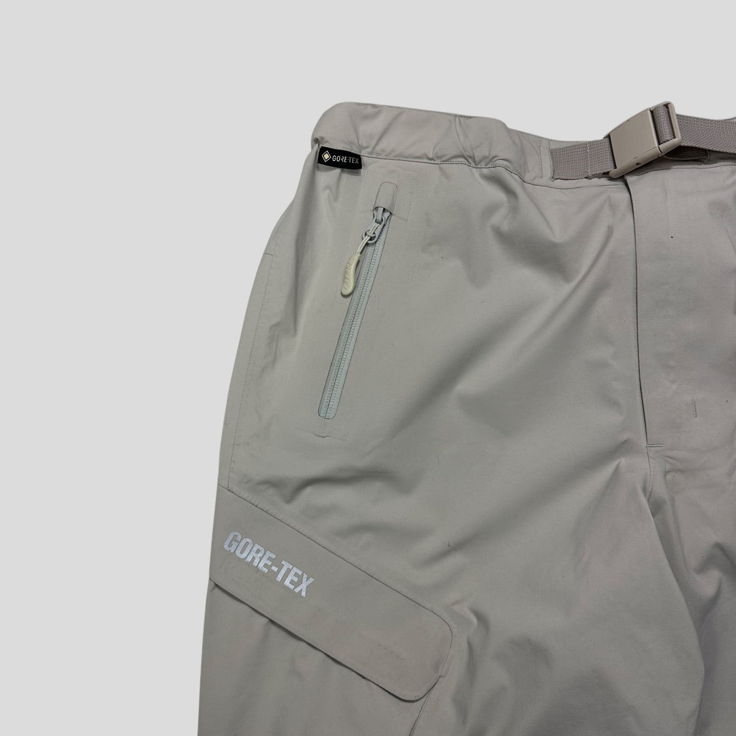 Palace 2023 Gore-Tex Taped Seam R-Tek Cargo Trousers - M