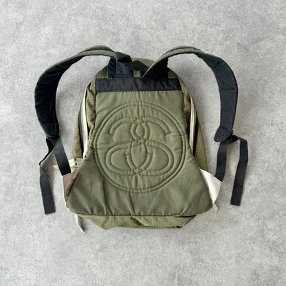 Stussy 1990s technical 35L backpack (19”x15”)