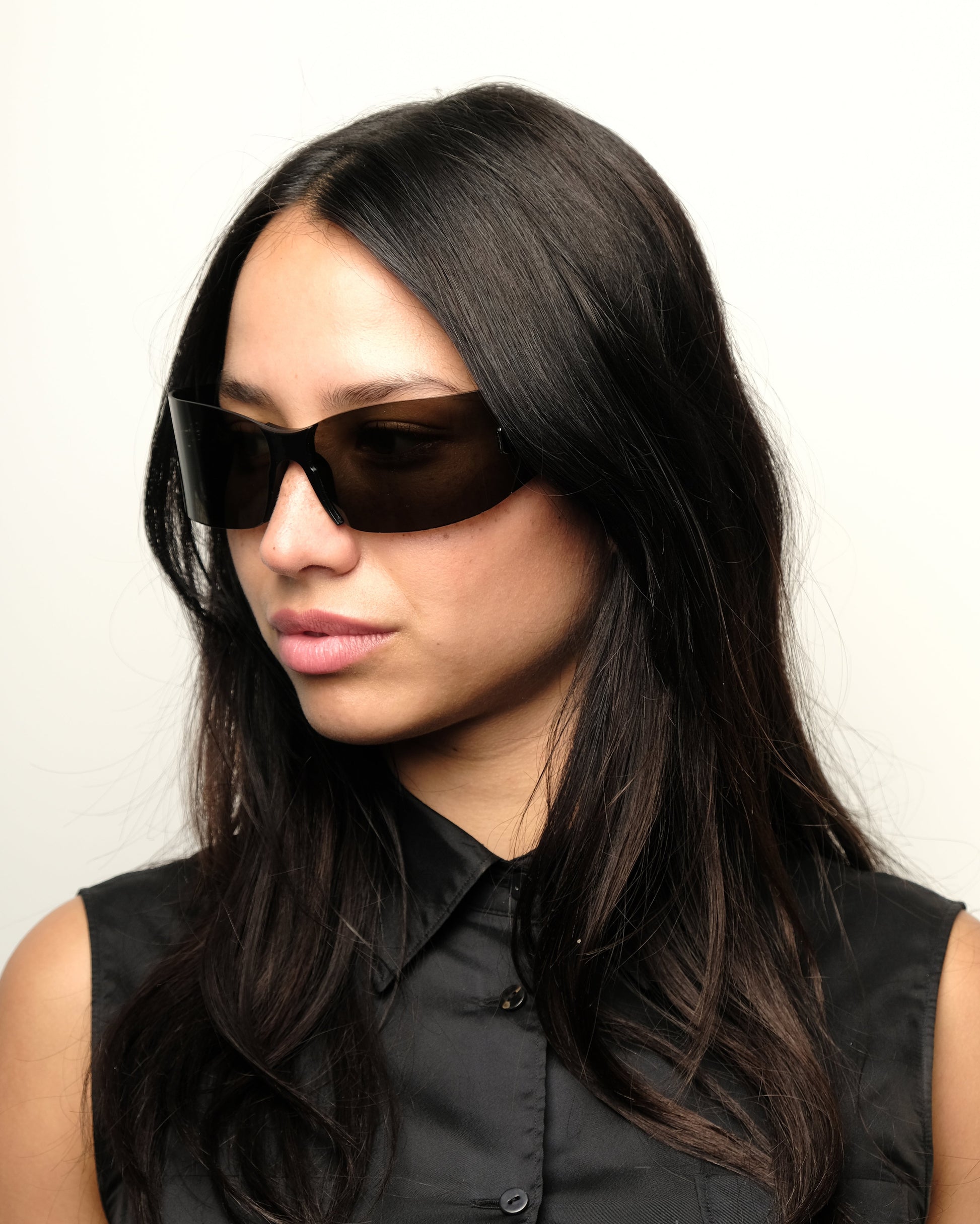 https://cdn.shopify.com/s/files/1/0818/5459/5398/files/Cerruti1.jpg?v=1778931331