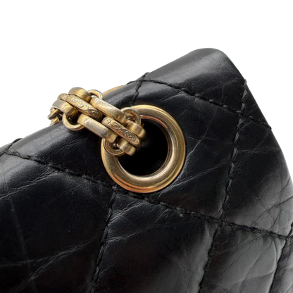 https://cdn.shopify.com/s/files/1/0564/9376/8855/files/Chanel_Handtasche_2.55_medium_aus_Leder_schwarz_12.webp?v=1782910445