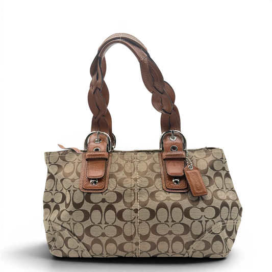 https://cdn.shopify.com/s/files/1/0564/9376/8855/files/Coach_Handtasche_Campus_Signature_beige_2.webp?v=1782312571