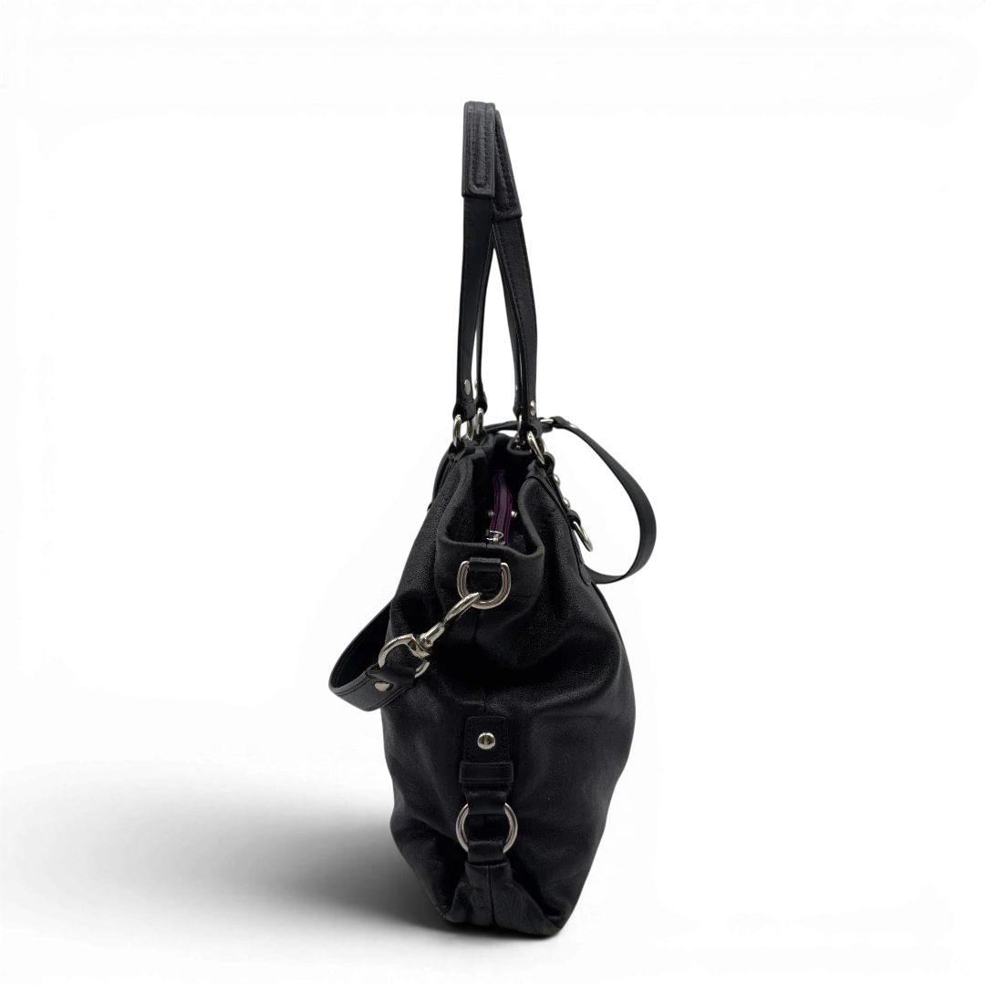 https://cdn.shopify.com/s/files/1/0564/9376/8855/files/Coach_Handtasche_Carryall_mit_Umhangegurt_aus_Leder_schwarz_3.webp?v=1782385669