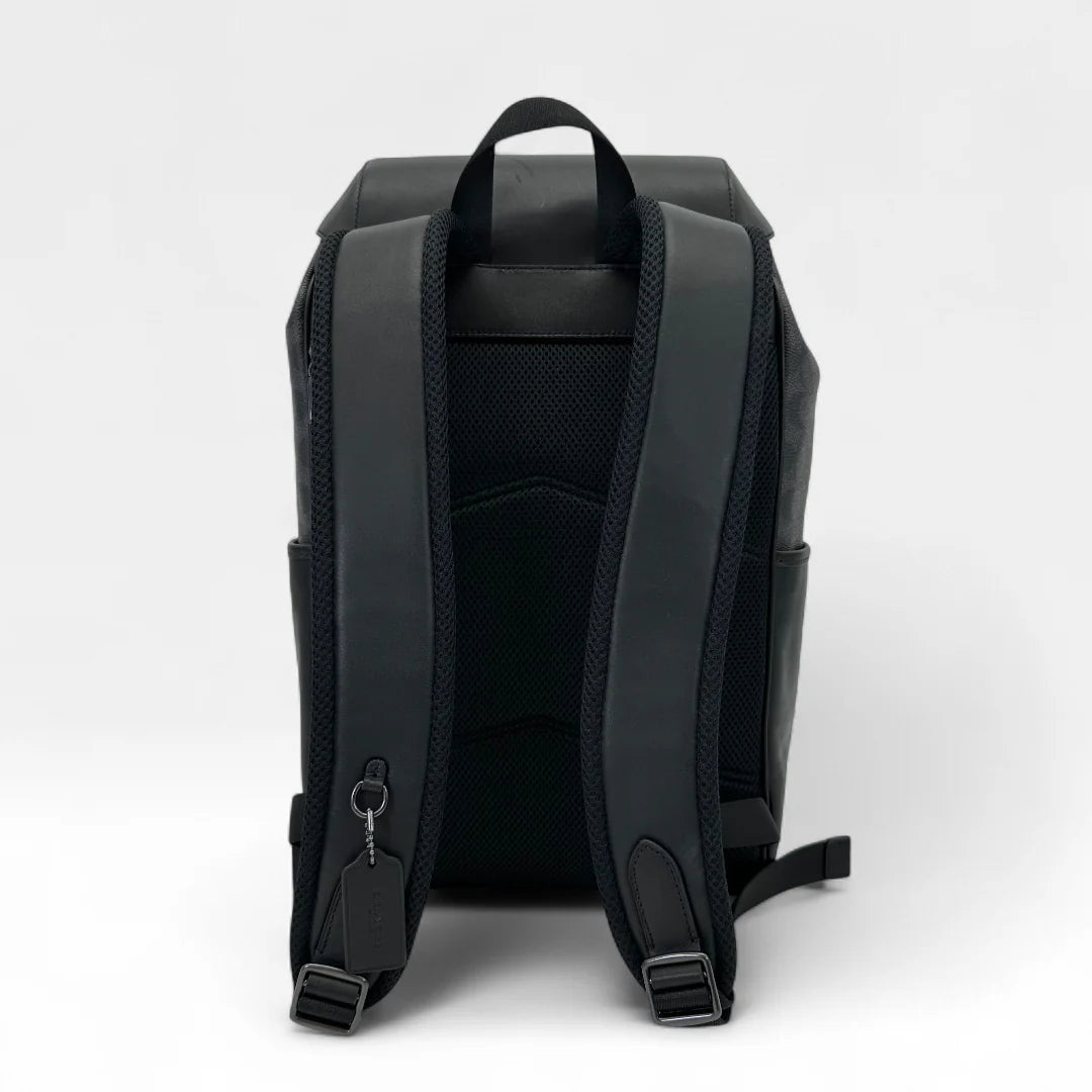 https://cdn.shopify.com/s/files/1/0564/9376/8855/files/Coach_Rucksack_Signature_schwarz_backpack9569.webp?v=1761266140