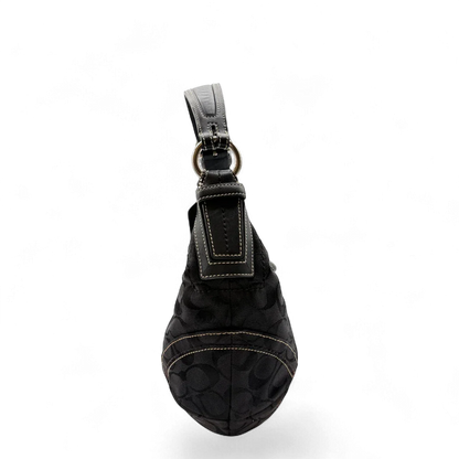 https://cdn.shopify.com/s/files/1/0564/9376/8855/files/Coach_Schultertasche_Hobo_Half_Moon_Signature_schwarz_3.webp?v=1782311633