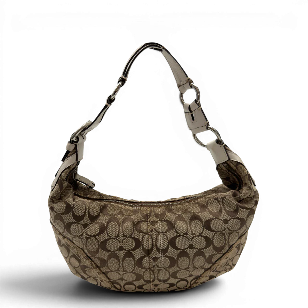 https://cdn.shopify.com/s/files/1/0564/9376/8855/files/Coach_Schultertasche_Hobo_Signature_beige_4.webp?v=1782896788