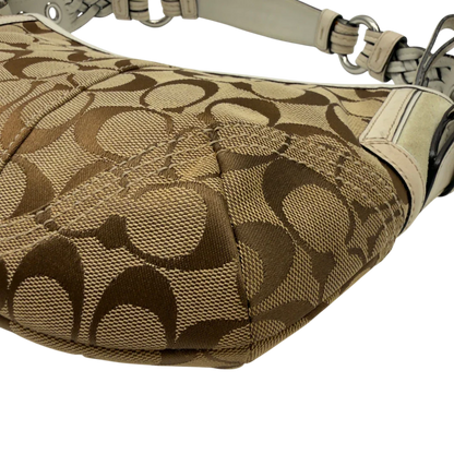 https://cdn.shopify.com/s/files/1/0564/9376/8855/files/Coach_Schultertasche_Hobo_Signature_beige_9_276b9d6d-09f8-4644-a41e-8a228af55285.webp?v=1782904468