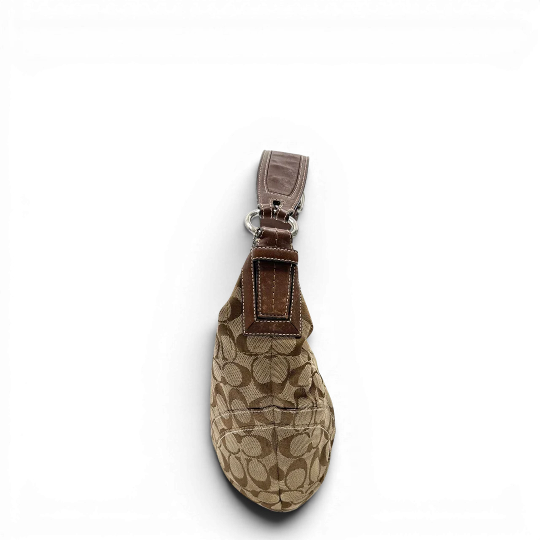 https://cdn.shopify.com/s/files/1/0564/9376/8855/files/Coach_Schultertasche_Hobo_Signature_beige___braun_vintage7888.webp?v=1780490025