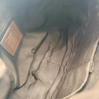 https://cdn.shopify.com/s/files/1/0564/9376/8855/files/Coach_Schultertasche_Hobo_Signature_beige___braun_vintage7899.webp?v=1780490025