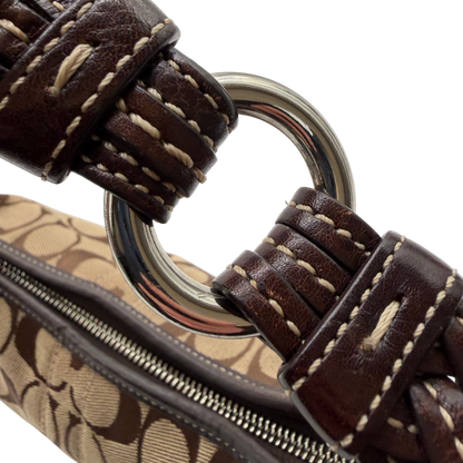 https://cdn.shopify.com/s/files/1/0564/9376/8855/files/Coach_Schultertasche_Hobo_Signature_beige_vintage5197.png?v=1776767886
