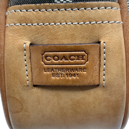 https://cdn.shopify.com/s/files/1/0564/9376/8855/files/Coach_Schultertasche_Jackie_Signature_beige_vintage7920.webp?v=1780489714