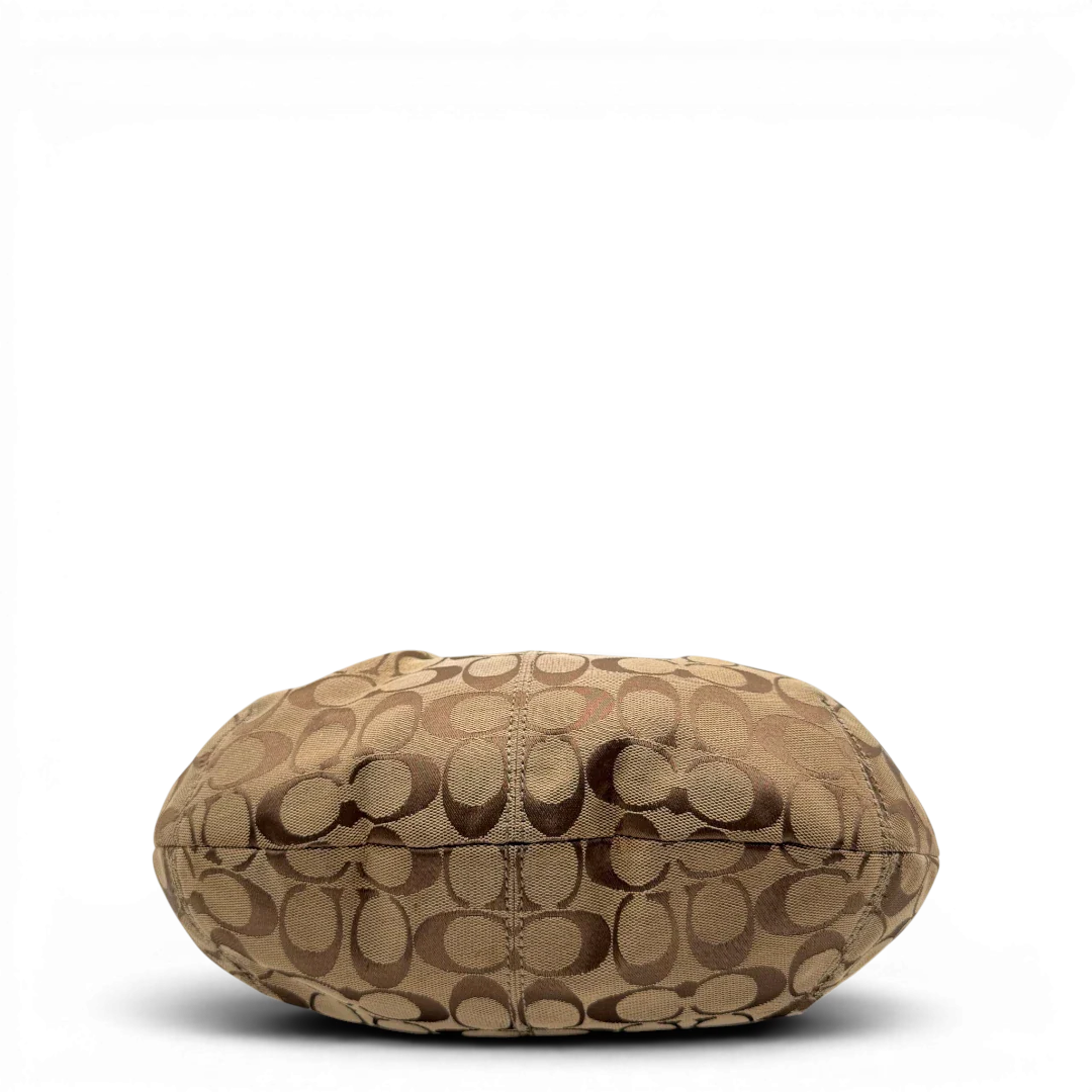 https://cdn.shopify.com/s/files/1/0564/9376/8855/files/Coach_Schultertasche_Signature_large_beige___weiss_vintage7993.webp?v=1780489241