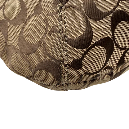 https://cdn.shopify.com/s/files/1/0564/9376/8855/files/Coach_Schultertasche_Signature_large_beige___weiss_vintage7997.webp?v=1780489241
