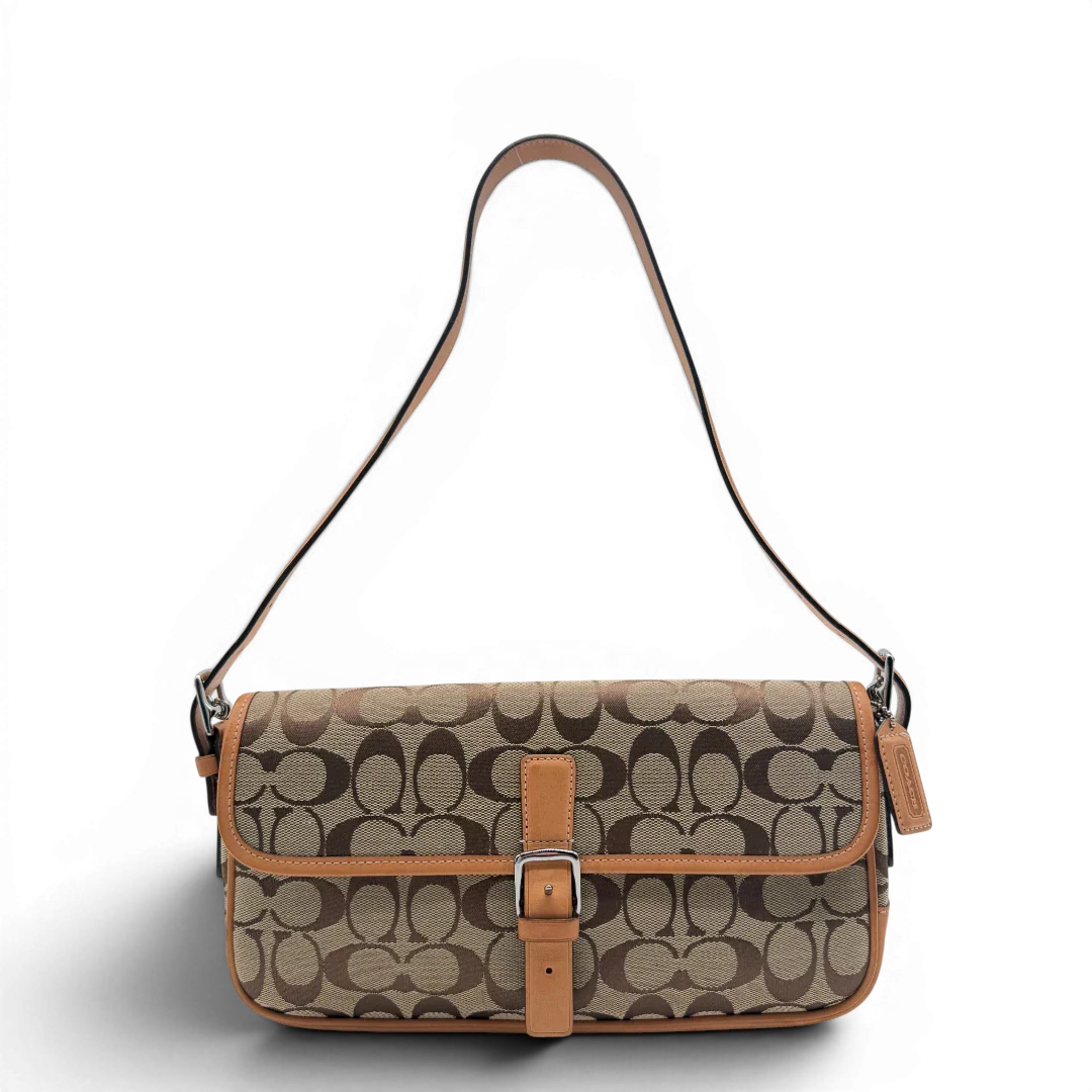 https://cdn.shopify.com/s/files/1/0564/9376/8855/files/Coach_Schultertasche_Soho_Signature_Square_bag_beige_1.webp?v=1782312487