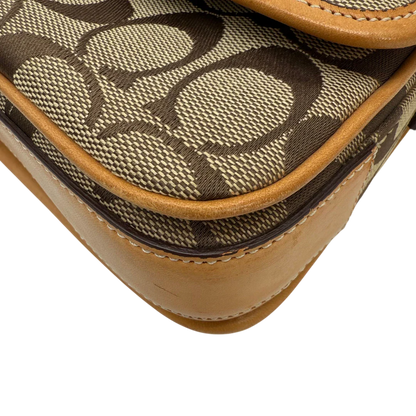 https://cdn.shopify.com/s/files/1/0564/9376/8855/files/Coach_Schultertasche_Soho_Signature_Square_bag_beige_vintage5021.webp?v=1776769444