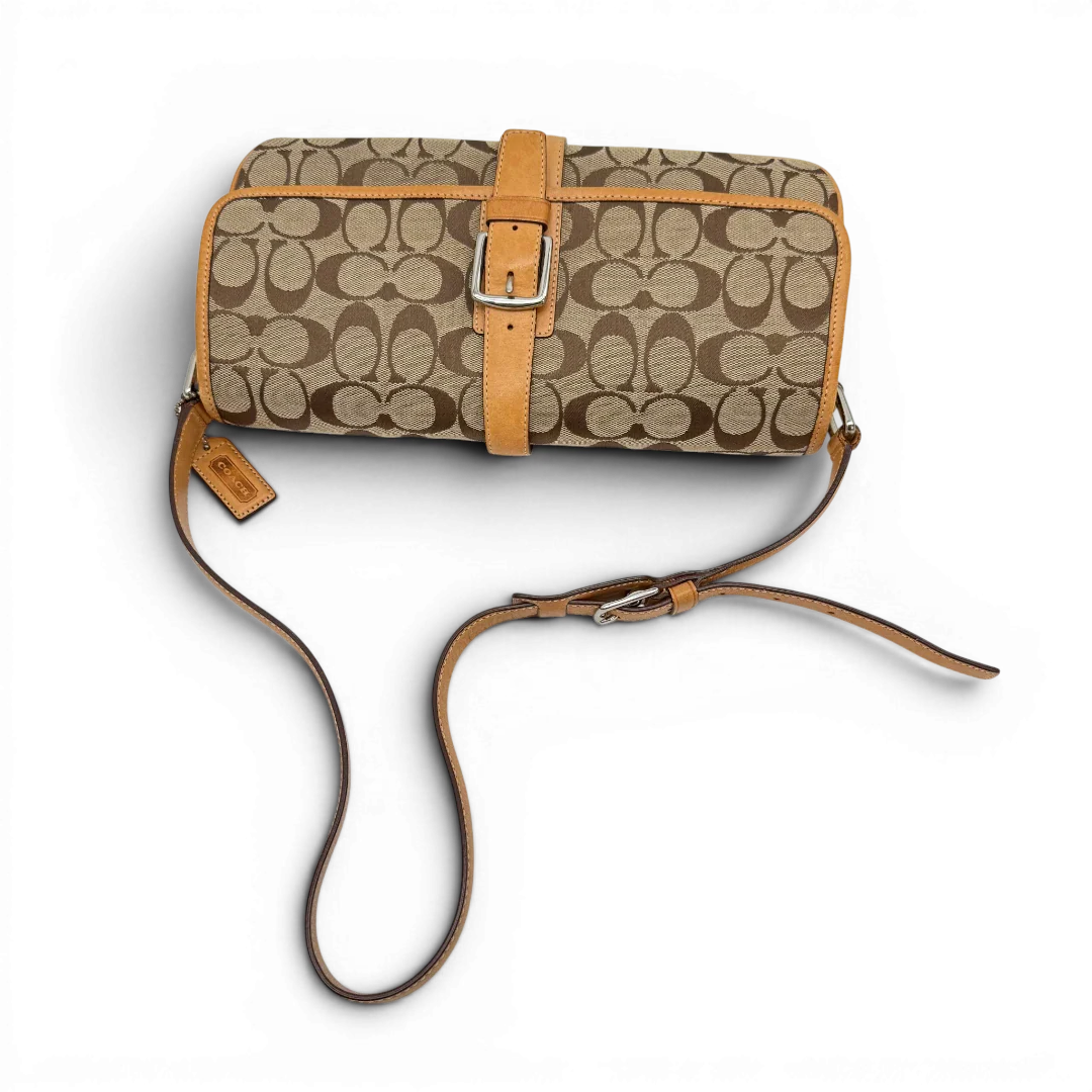 https://cdn.shopify.com/s/files/1/0564/9376/8855/files/Coach_Schultertasche_Soho_Signature_Square_bag_beige_vintage5025.webp?v=1776769444