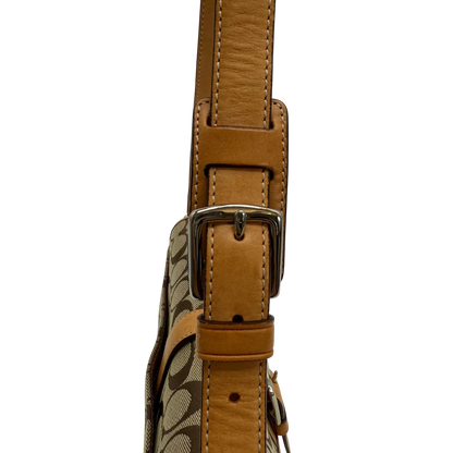 https://cdn.shopify.com/s/files/1/0564/9376/8855/files/Coach_Schultertasche_Soho_Signature_Square_bag_beige_vintage5026.webp?v=1776769444