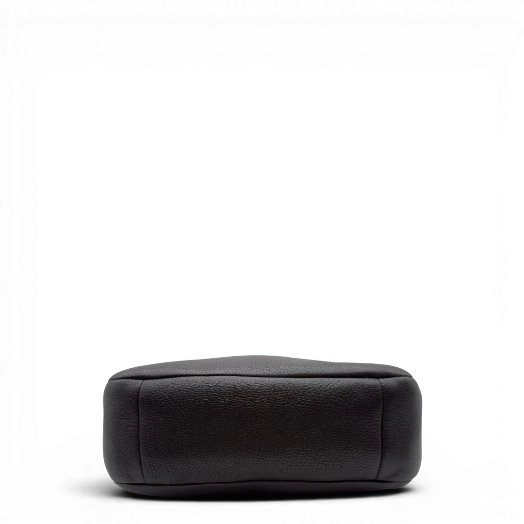 https://cdn.shopify.com/s/files/1/0564/9376/8855/files/Coach_Schultertasche_small_mit_Umhangegurt_Signature_beige_5.webp?v=1782909928