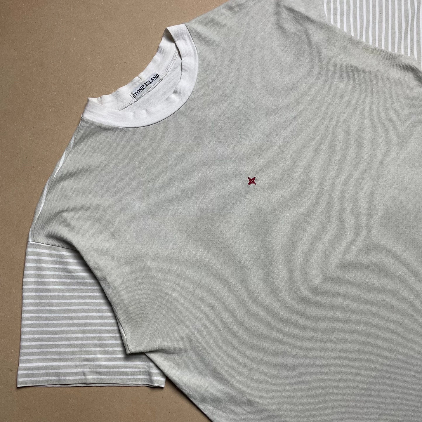 S/S 1986 Stone Grey Marina Spell Out Box Logo T-shirt