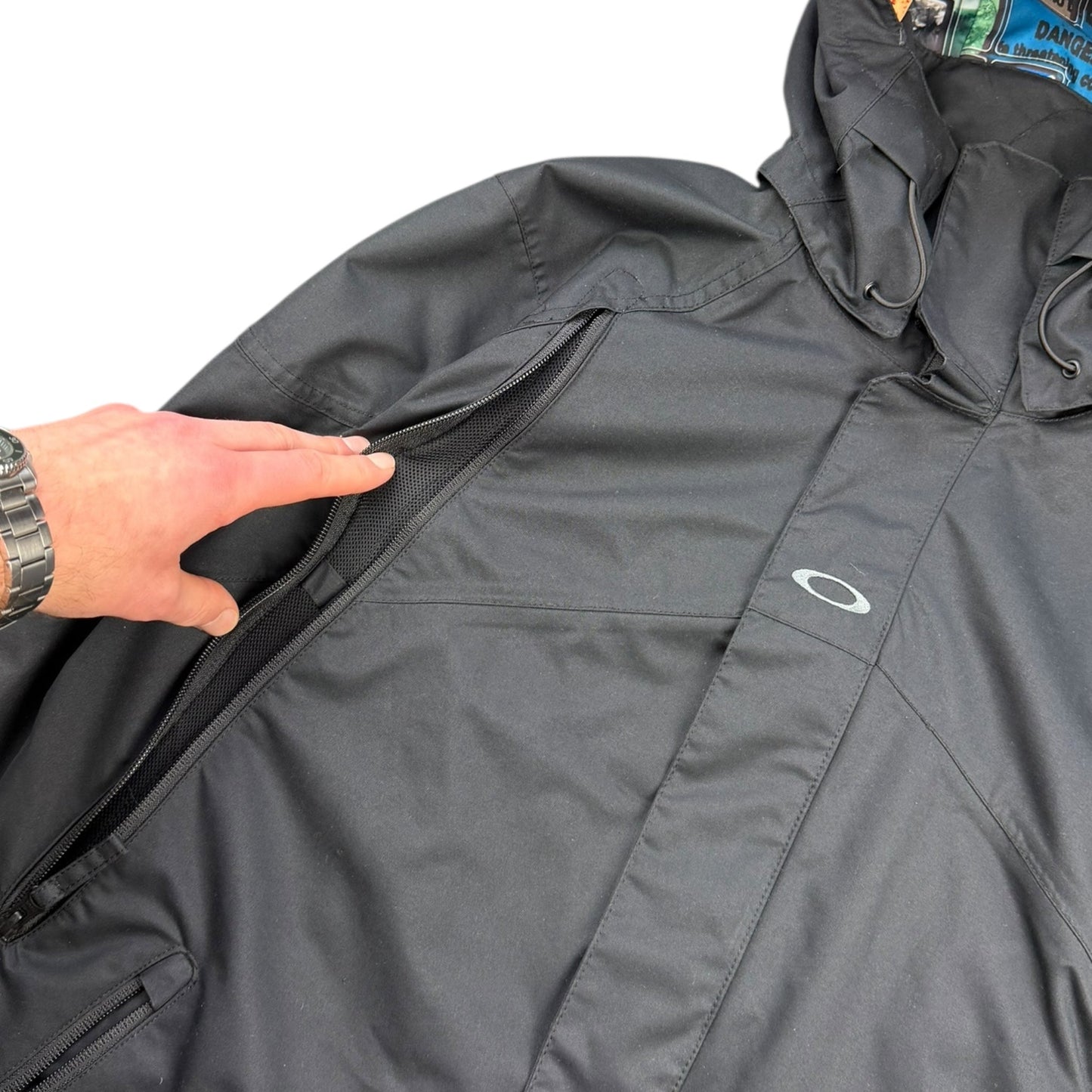 2011 Oakley Ventilated Ski Jacket (L) | Default Title, Red