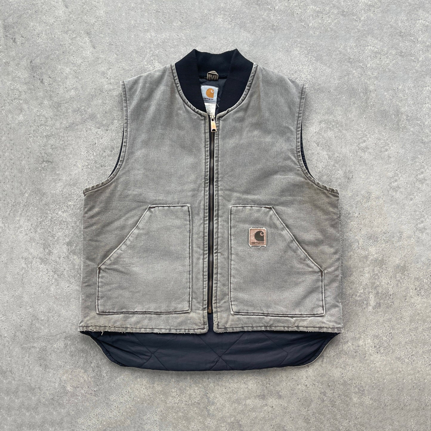 Carhartt 2001 heavyweight quilted vest jacket (L)