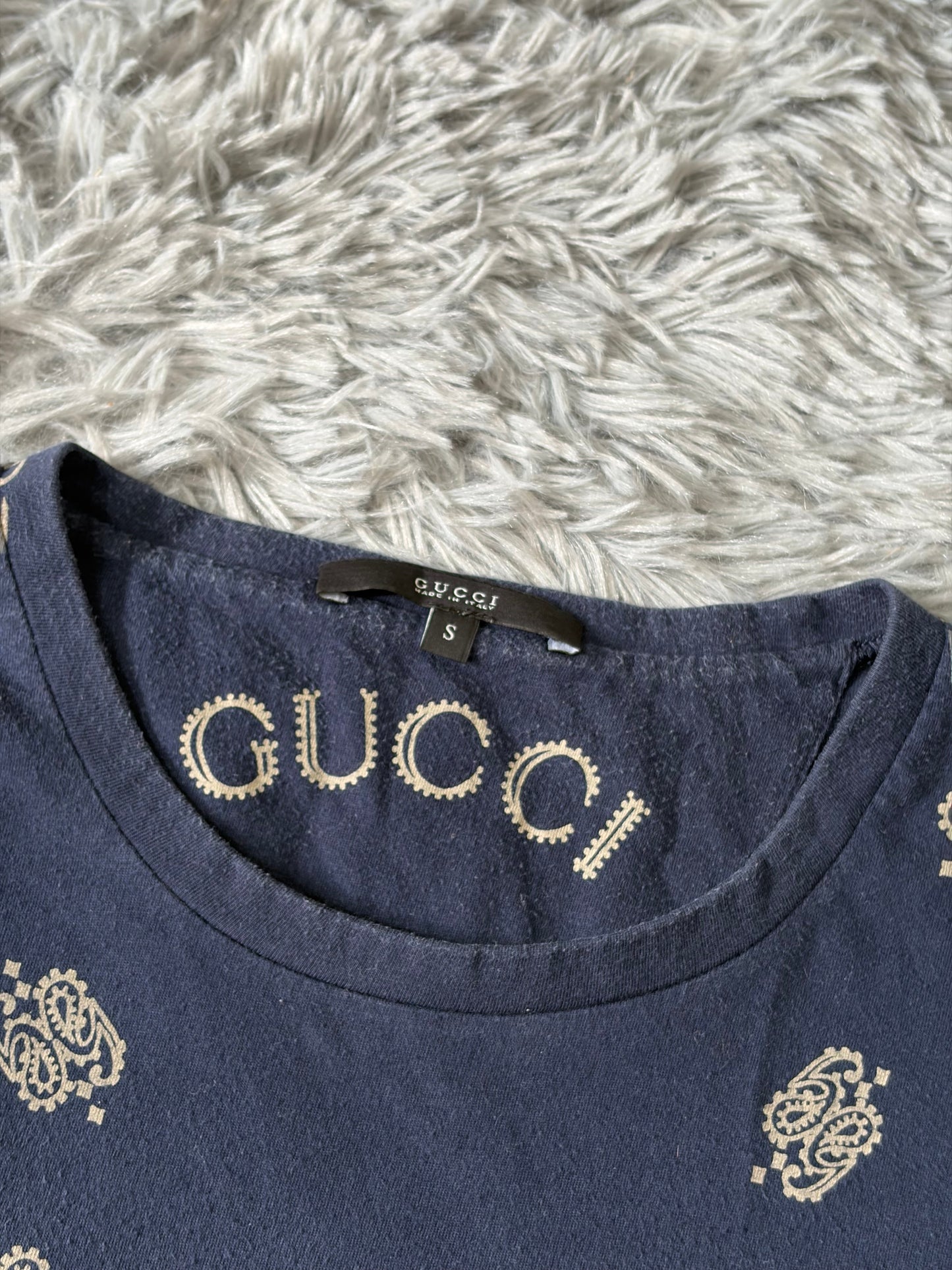 Gucci by Tom Ford 00’s Bandana Crest Logo Blue T-shirt - S/M | O/S, Blue
