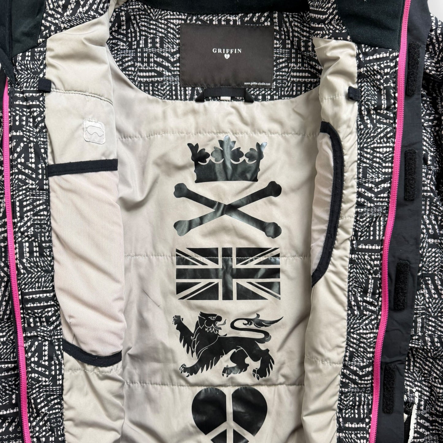 2009 Griffin x Berghaus 'Innsbruck' Jacket (M) | Default Title, Black and White