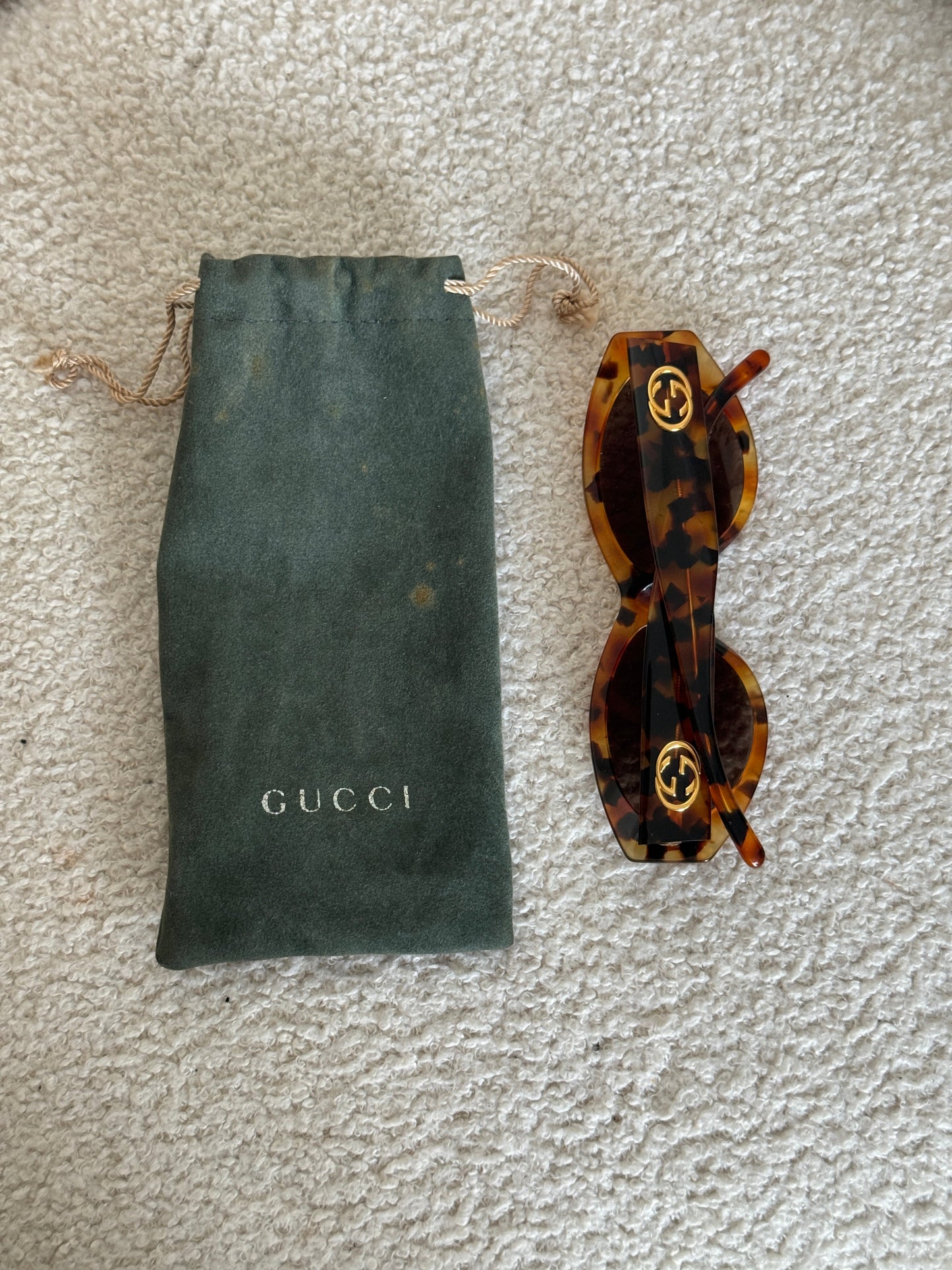 2000s Gucci Tortoise Cateye Sunglasses | O/S, Multicoloured