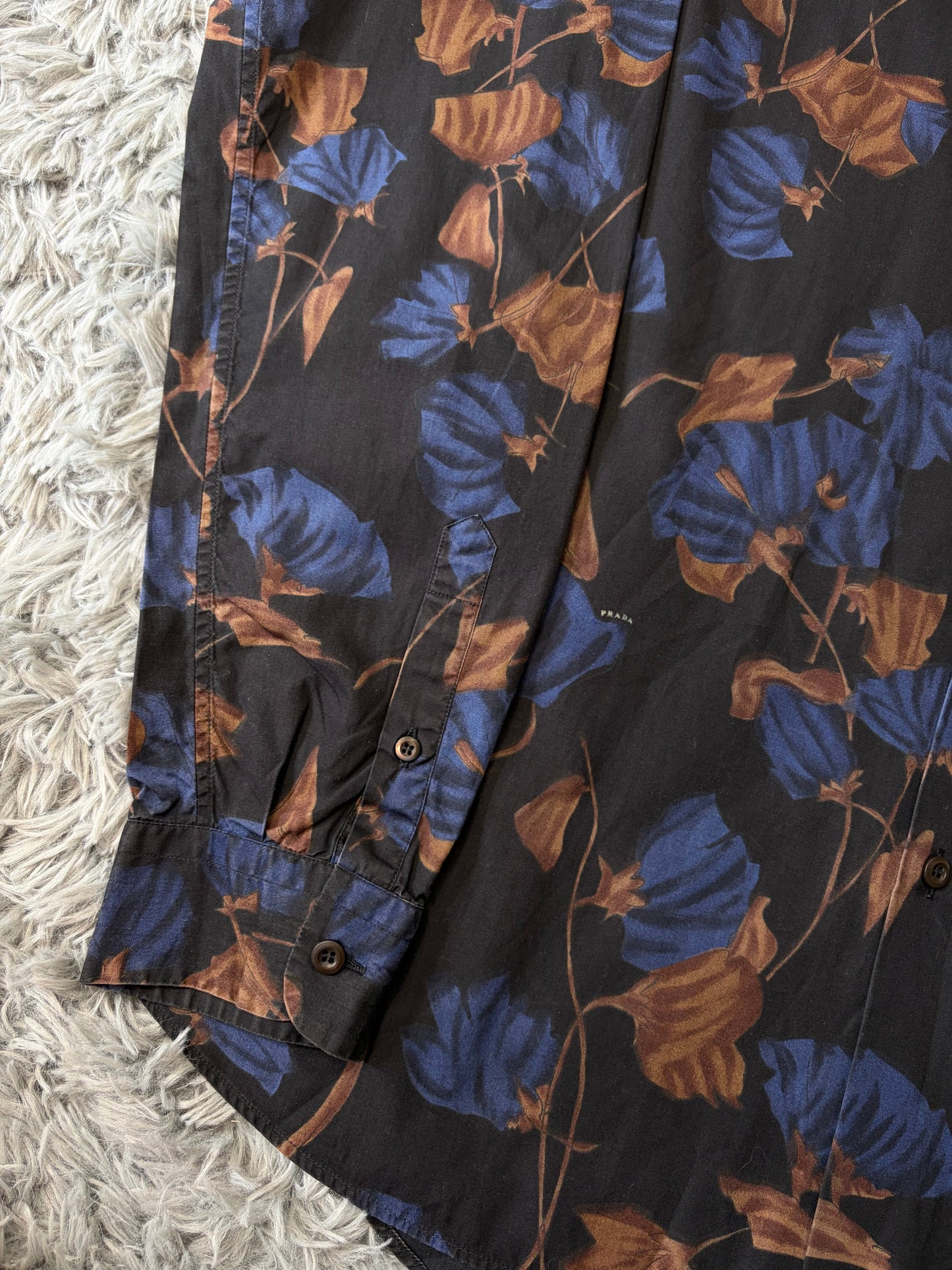 Prada Milano 2008 Hibiscus Black Floral Logo Shirt - M | O/S, Black