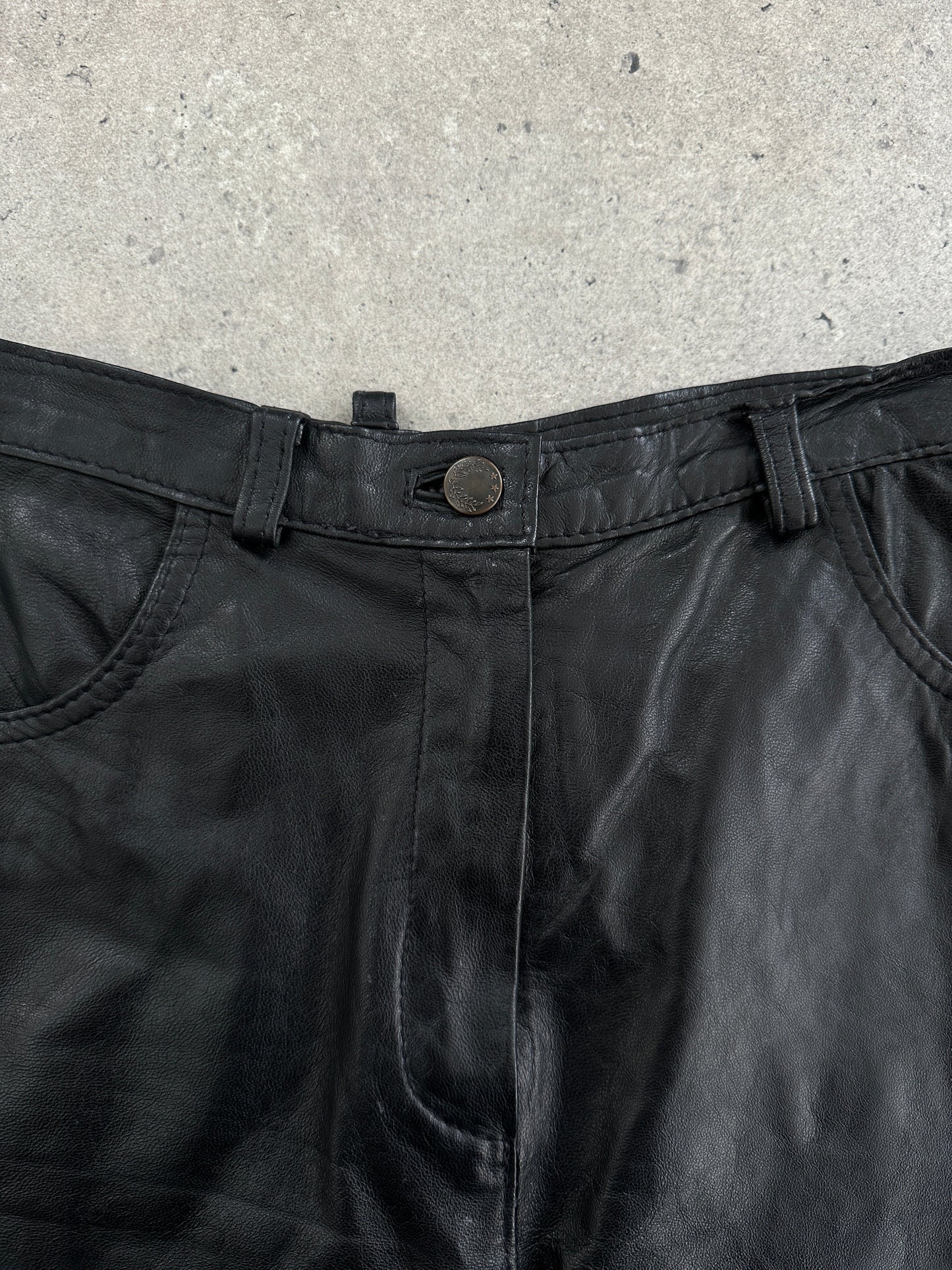 Vintage Leather High Waisted Mini Shorts - W27