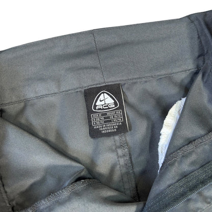 Nike ACG 00’s Mini Skirt Size 10/12 | 10/12, Red