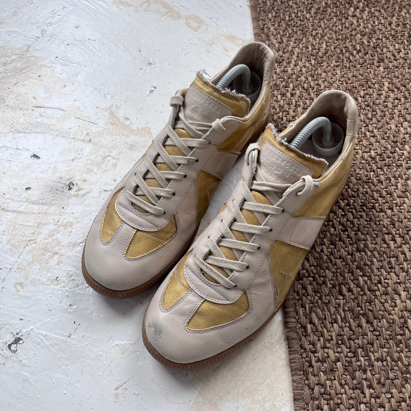 2000s maison martin margiela gats | uk9-eu43, Beige and Gold
