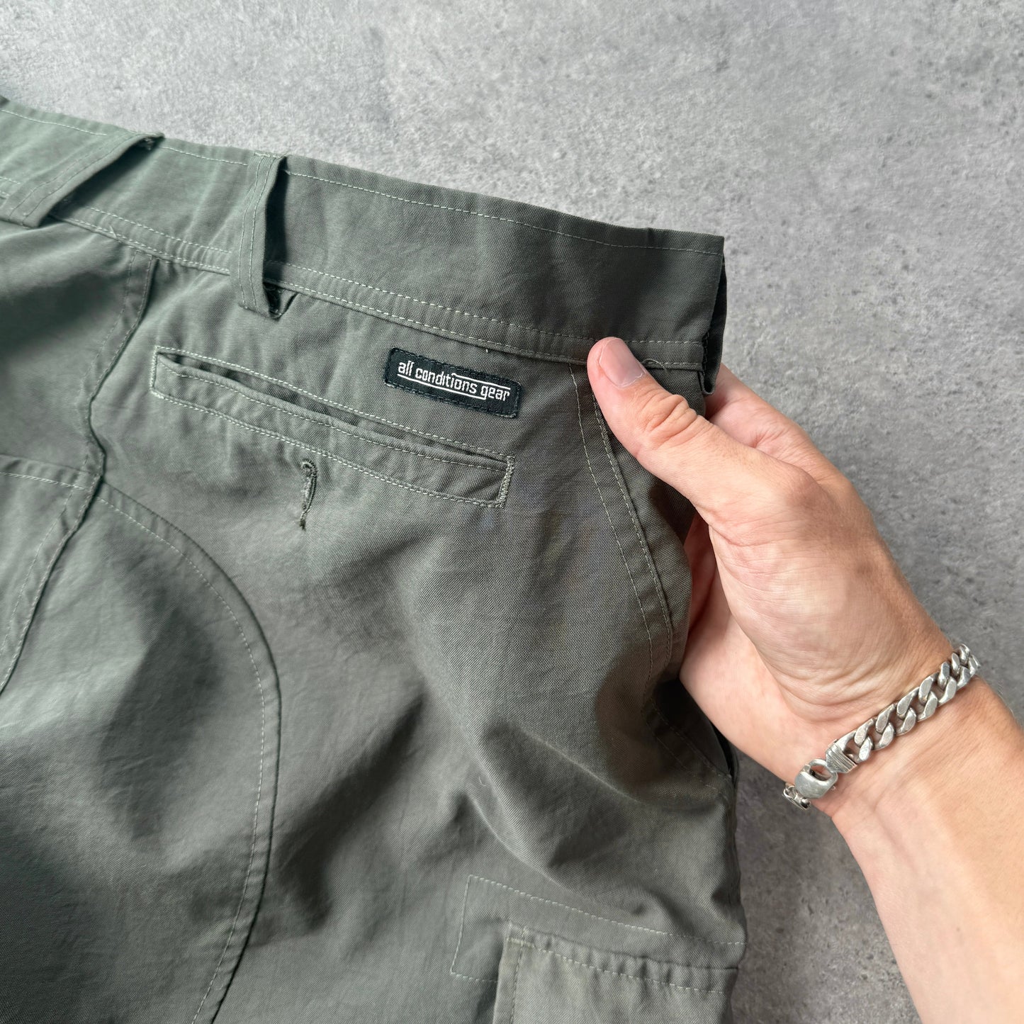 Nike ACG 2000s convertible technical cargo trousers (L)