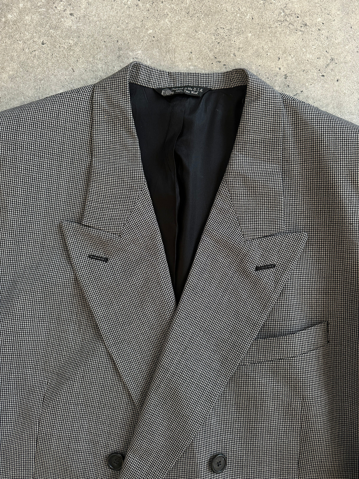 Christian Dior Monsieur 1980s pure wool houndstooth blazer, 44R/XL, featuring classic tailored fit and vintage style.