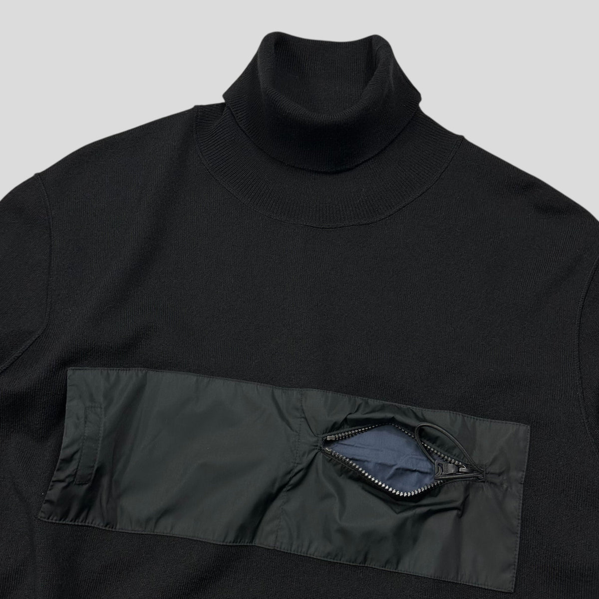 Prada Sport AW00 Nylon Pocket Panelled Technical Turtleneck - IT50 (M) | Black