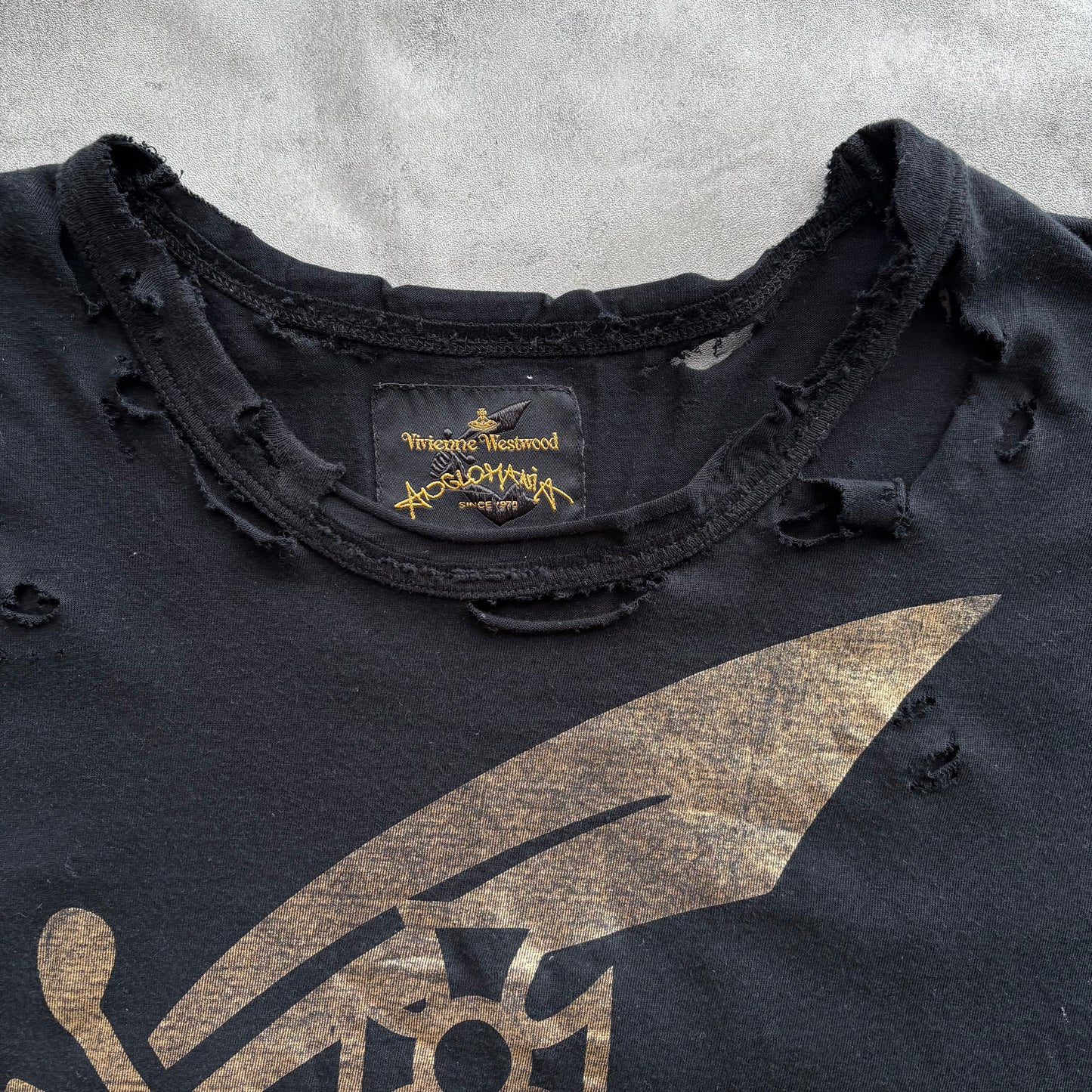 VIVIENNE WESTWOOD DISTRESSED T-SHIRT | O/S, Red