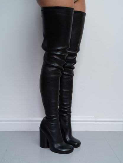 BURBERRY KNEE HIGH BOOTS (EU 38) | DEFAULT TITLE, Black
