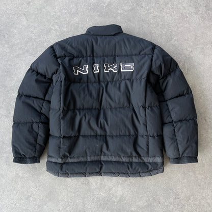 Nike 1990s reversible down fill spellout puffer jacket (M)