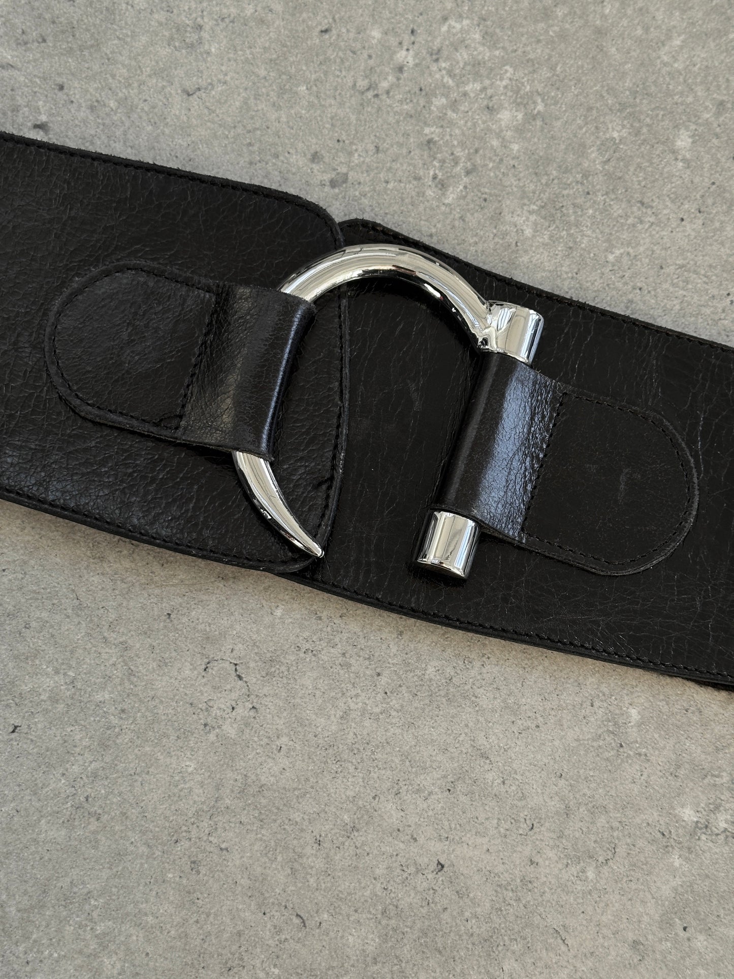 Vintage 1990s Elasticated Leather Belt - W28-32