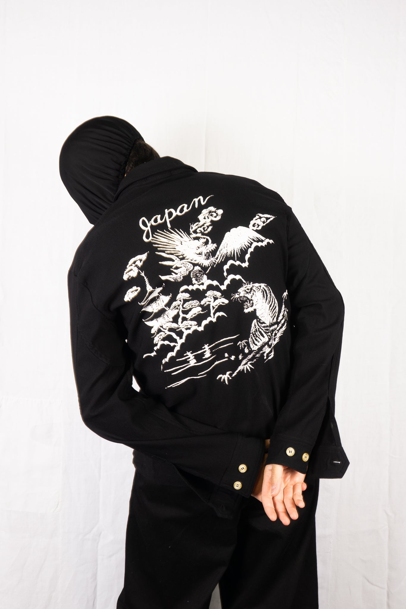 https://cdn.shopify.com/s/files/1/0821/7405/0644/files/DSC02460_3244a775-8630-4977-9490-418f30efdb24.jpg?v=1761146115