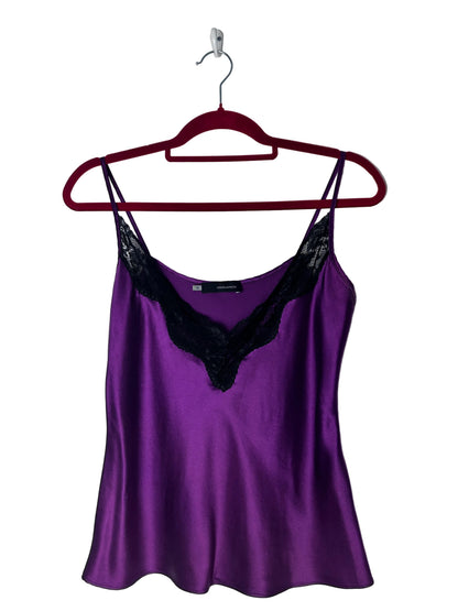 https://cdn.shopify.com/s/files/1/0900/2729/5066/files/DSQUARED2_SILK_LACE_TRIM_CAMI_TOP_hanger.jpg?v=1779128031